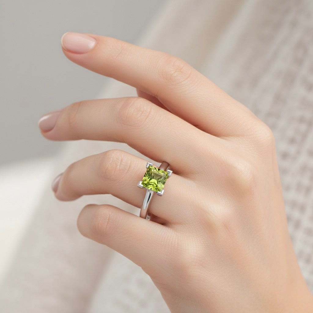rhodium plated pure silver square peridot gemstone adjustable ring
